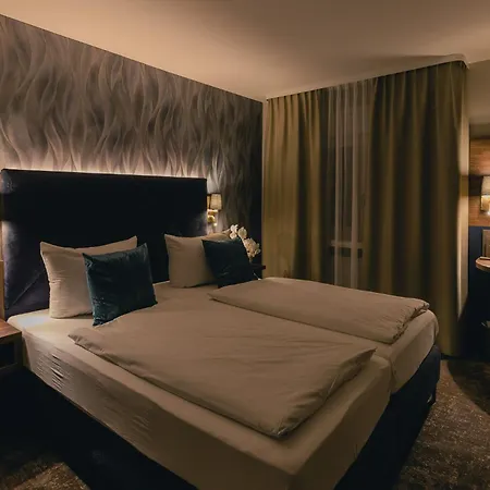 ＆ レストラン ローズ ホテル ビーティッヒハイム・ビッシンゲン