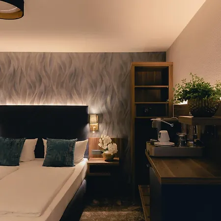 ホテル ＆ レストラン ローズ 3*