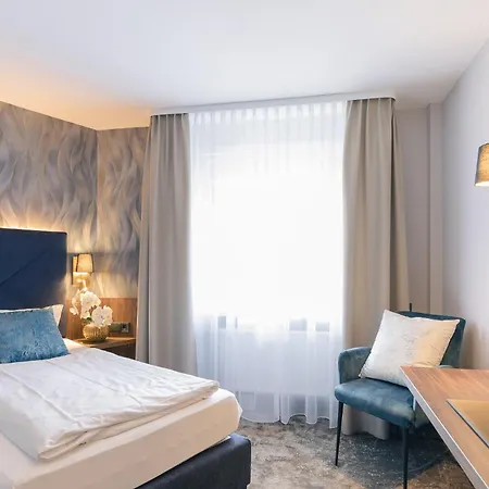 ホテル ＆ レストラン ローズ 3*