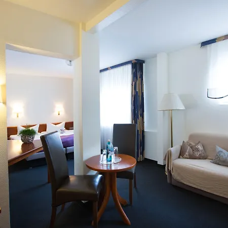 Ξενοδοχείο & Restaurant Rose 3*